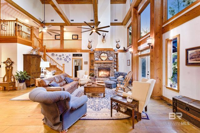 24250 N River Road, Daphne, AL 36526