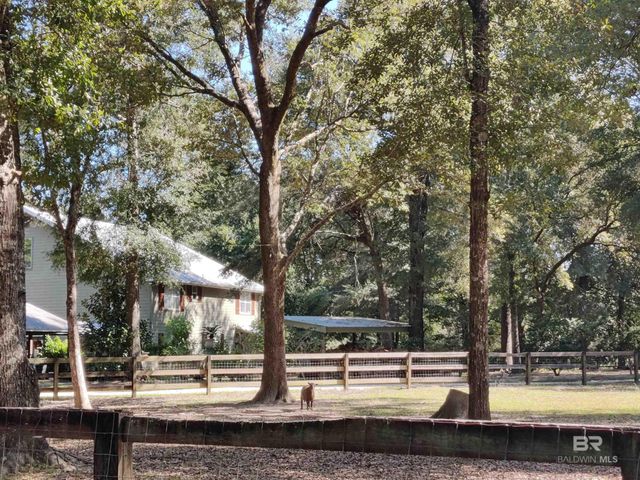 24250 N River Road, Daphne, AL 36526