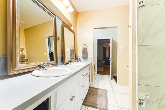 24250 N River Road, Daphne, AL 36526