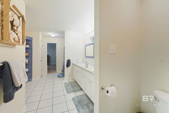 24250 N River Road, Daphne, AL 36526