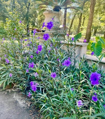 24250 N River Road, Daphne, AL 36526