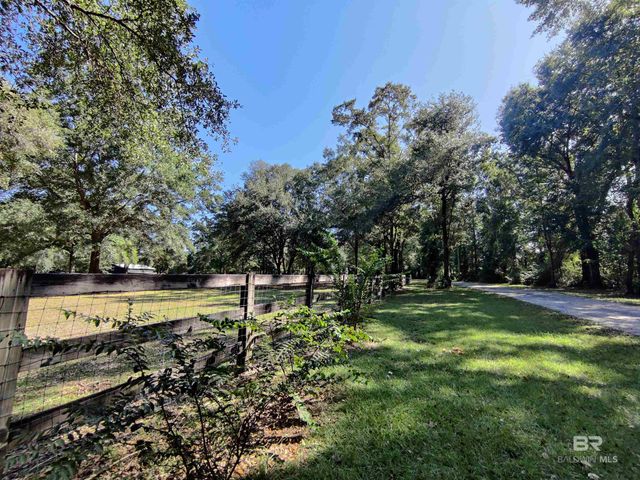 24250 N River Road, Daphne, AL 36526