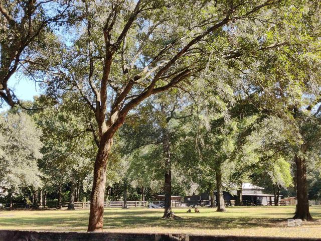 24250 N River Road, Daphne, AL 36526