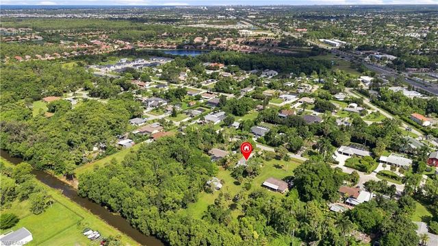 5290 Cypress LN, Naples, FL 34113