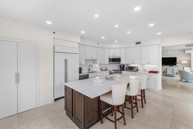 3720 S Ocean Boulevard 208, Highland Beach, FL 33487