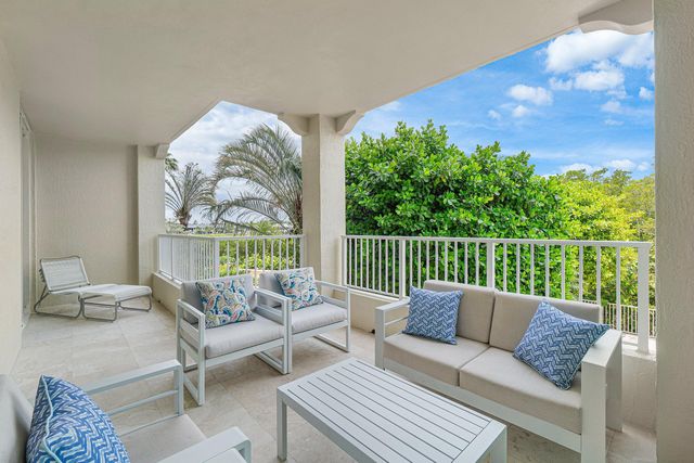 3720 S Ocean Boulevard 208, Highland Beach, FL 33487