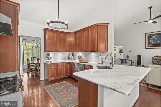 11113 PINEY FOREST DR, Bumpass, VA 23024