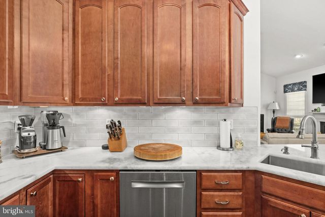 11113 PINEY FOREST DR, Bumpass, VA 23024