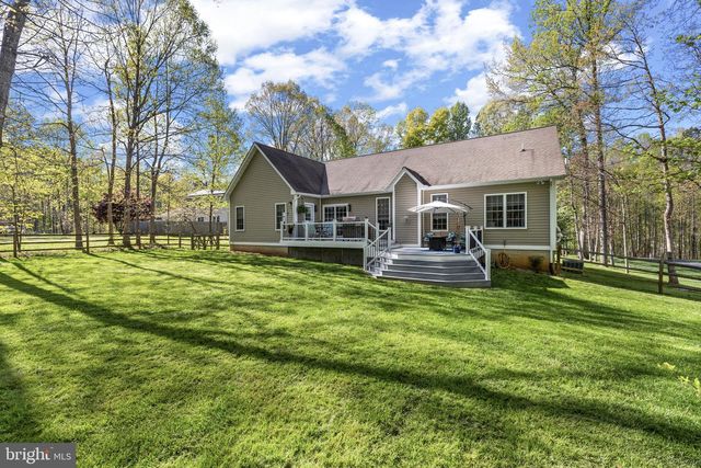 11113 PINEY FOREST DR, Bumpass, VA 23024