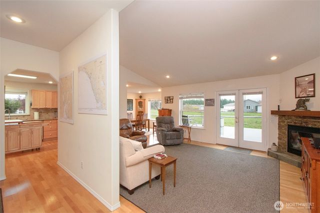 252 Laura Lane, Sequim, WA 98382