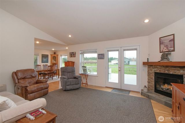 252 Laura Lane, Sequim, WA 98382