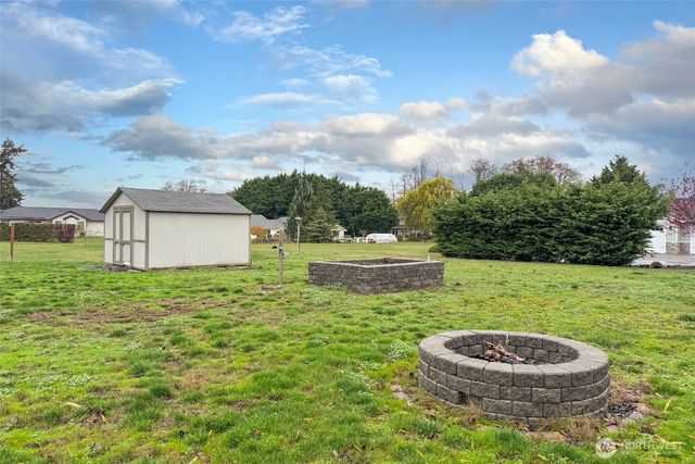 252 Laura Lane, Sequim, WA 98382