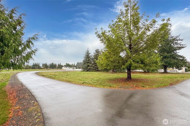 252 Laura Lane, Sequim, WA 98382