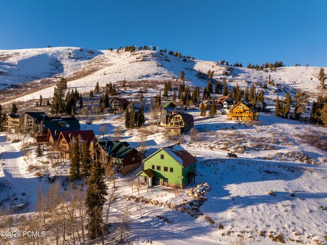 6809 N 6725, Eden, UT 84310