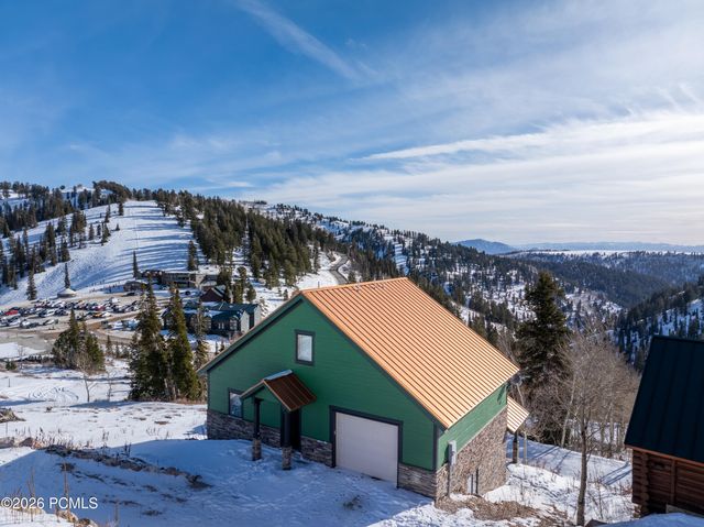 6809 N 6725, Eden, UT 84310