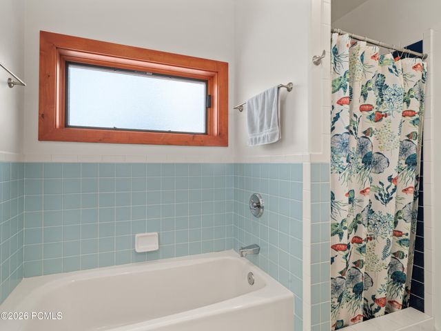 6809 N 6725, Eden, UT 84310