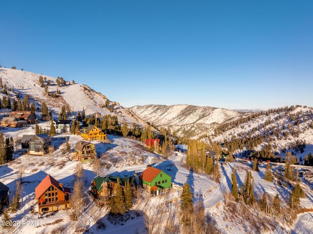 6809 N 6725, Eden, UT 84310