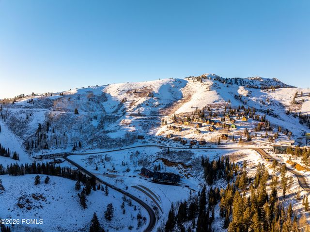 6809 N 6725, Eden, UT 84310