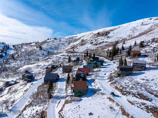 6809 N 6725, Eden, UT 84310