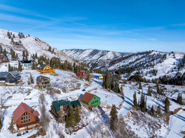 6809 N 6725, Eden, UT 84310