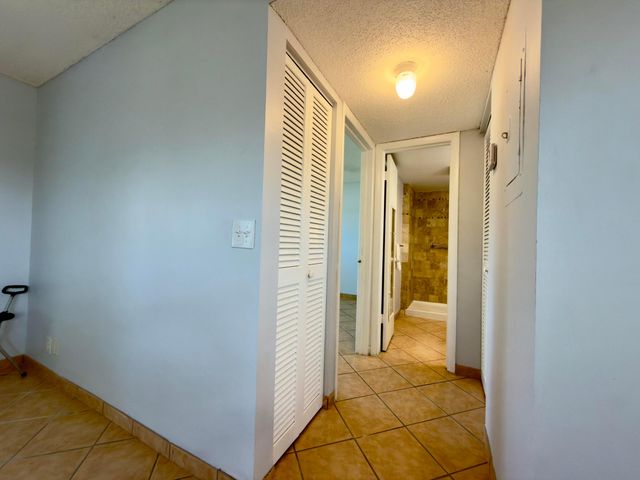 200 Bonnie Boulevard 132, Palm Springs, FL 33461