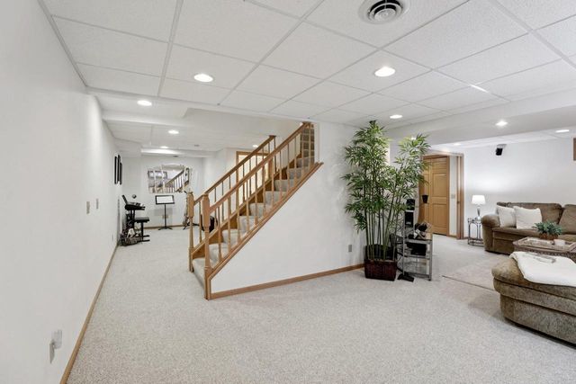 901 Innisbrook Court, Waunakee, WI 53597