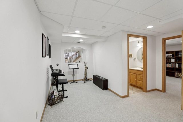 901 Innisbrook Court, Waunakee, WI 53597