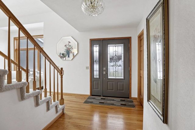 901 Innisbrook Court, Waunakee, WI 53597