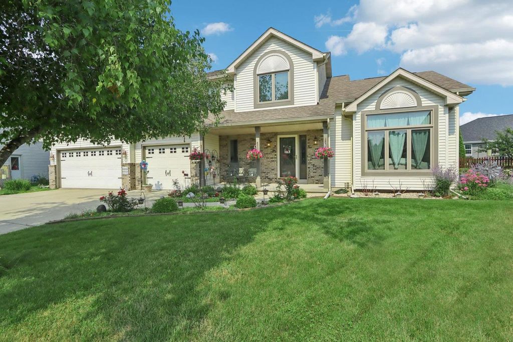 901 Innisbrook Court, Waunakee, WI 53597