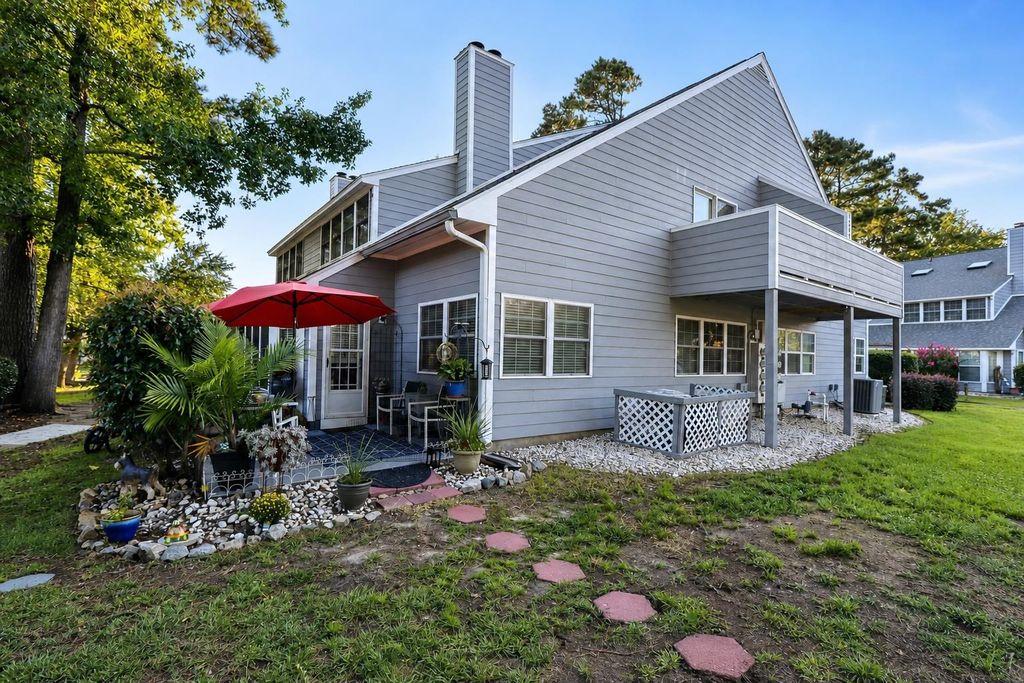 1202 Erin Way Apt F, Myrtle Beach, SC 29577 — exterior