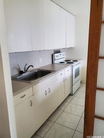 1519 Nuuanu Avenue 1440, Honolulu, HI 96817