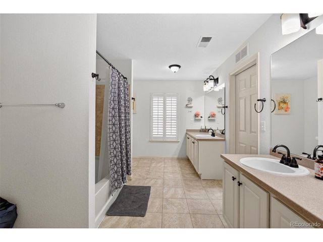 5520 Liverpool St, Denver, CO 80249