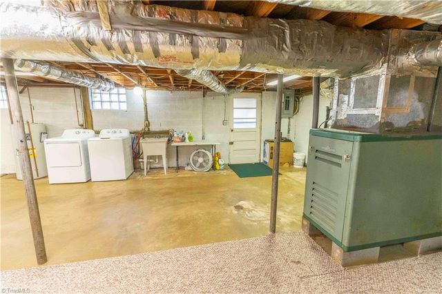 1261 Turkey Ford Road, Mount Airy, NC 27030