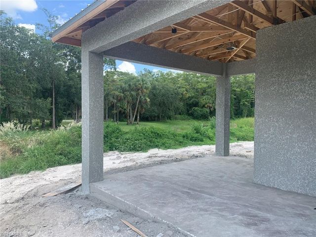 8012 Spice CT, Labelle, FL 33935