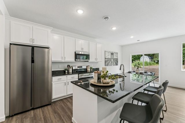 1663 39th Street S, Saint Cloud, MN 56301