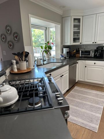 16150 Jasmine Way, Los Gatos, CA 95032