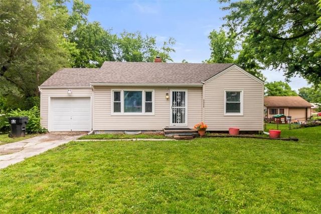 8958 E 55th Street, Raytown, MO 64133