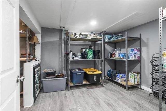 8958 E 55th Street, Raytown, MO 64133