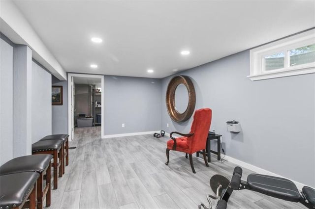 8958 E 55th Street, Raytown, MO 64133