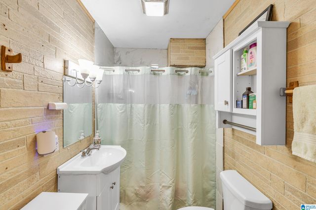 216 VIRGINIA DRIVE, Hueytown, AL 35023