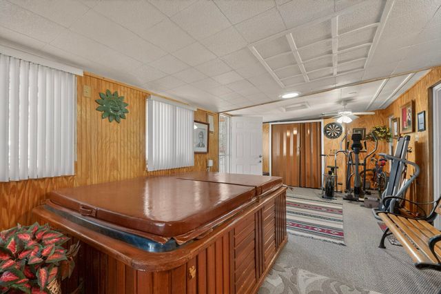 1646 Domain Loop SE, Rio Rancho, NM 87124