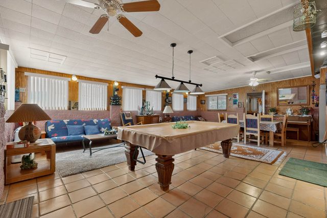 1646 Domain Loop SE, Rio Rancho, NM 87124