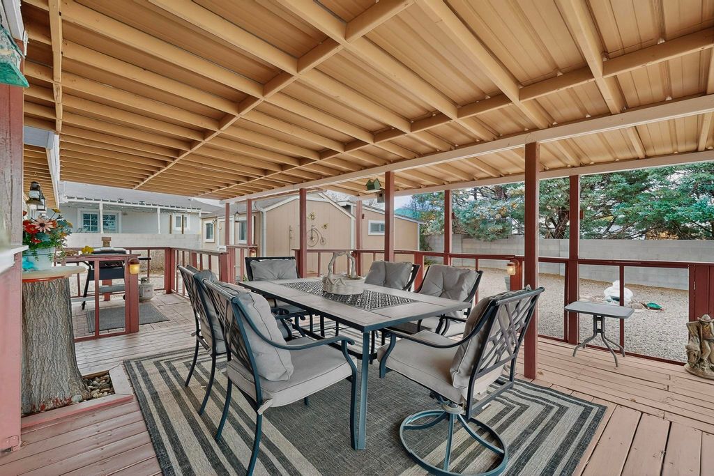 Image 38 of property listing at 1646 Domain Loop SE, Rio Rancho, NM 87124