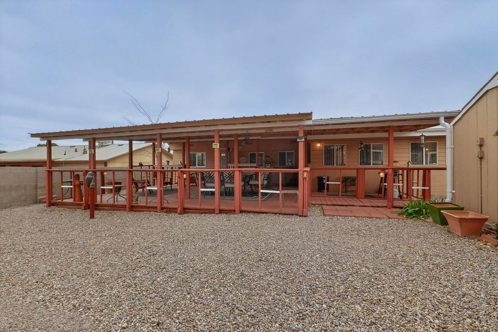 Image 41 of property listing at 1646 Domain Loop SE, Rio Rancho, NM 87124