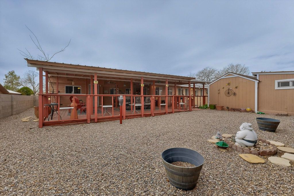 Image 43 of property listing at 1646 Domain Loop SE, Rio Rancho, NM 87124