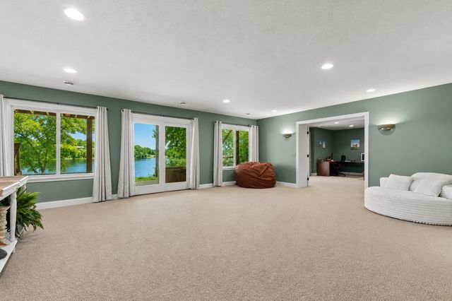 3396 Kings Point Road, Excelsior, MN 55331