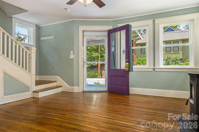 74 Arlington Street, Asheville, NC 28801