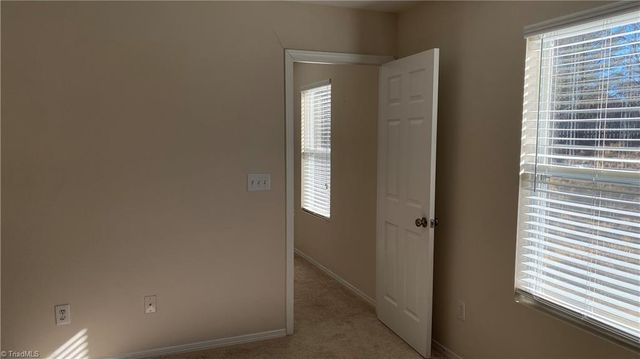 520 MARTHA Court, Kernersville, NC 27284