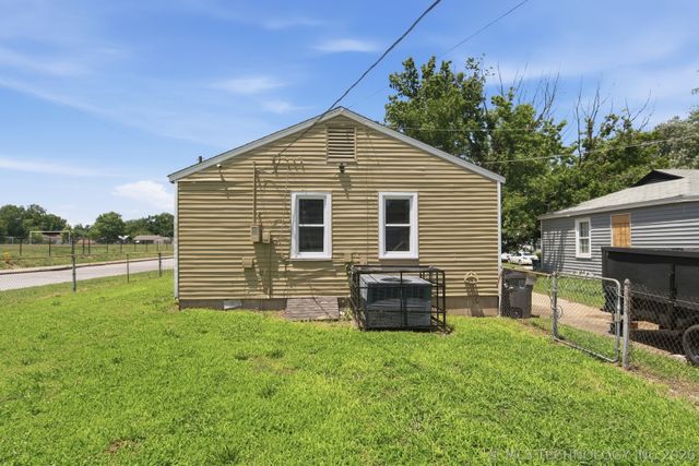 1203 N Urbana Avenue, Tulsa, OK 74115