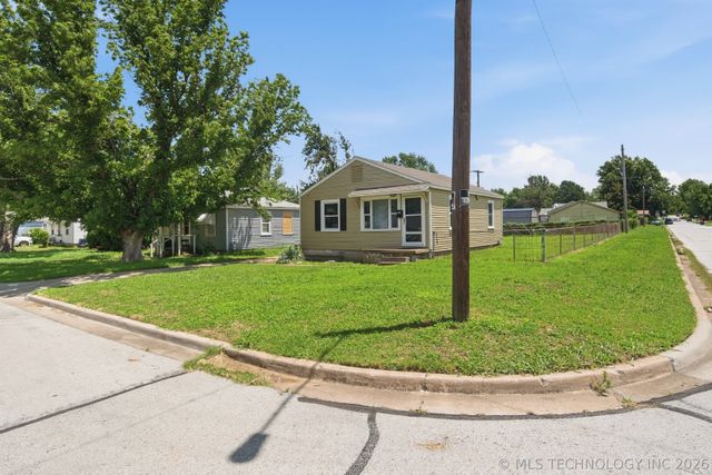 1203 N Urbana Avenue, Tulsa, OK 74115